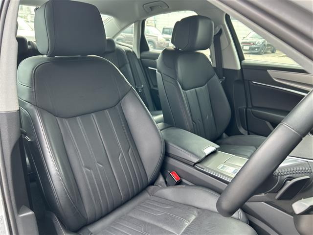 A645 TFSI クワトロ スポーツ 4WD