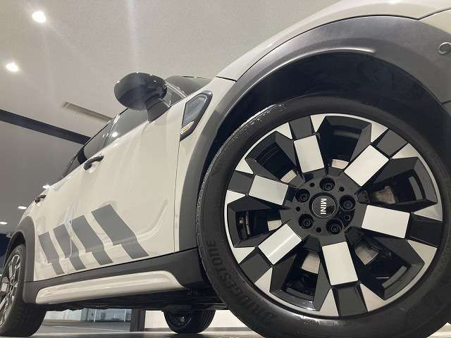 ミニクロスオーバークーパー D アンテイムド エディション