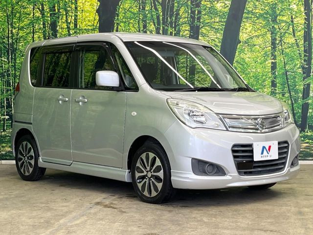 高透明度のガラス皮膜で撥水はもちろん、上質なツヤ・光沢を実現。紫外線や酸性雨から大切な愛車を保護し、色あせ・劣化を防止。「弾スプラッシュコート」、「弾プリミッサコート」からお選びいただけます。