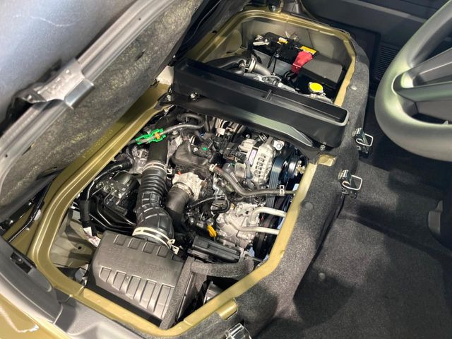 親切・丁寧な専門メカニックスタッフが応対!・車検・点検整備・事故等の修理などアフターサービスも安心。お車のカスタマイズもネクステージのサービススタッフまでご相談ください!