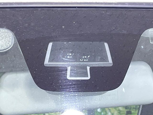 �y�X�Y�L �Z�[�t�e�B�T�|�[�g�z���s���ɑO���̎ԗ�����F�����A�Փ˂������Ȏ��͌x��ƃu���[�L�ŏՓˉ���Ɣ�Q�y�����A�V�X�g�B�����S�Ƀh���C�u�����y���݂��������܂��B