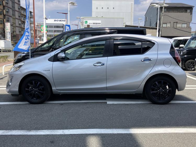 アクア1.5 S スタイルブラック