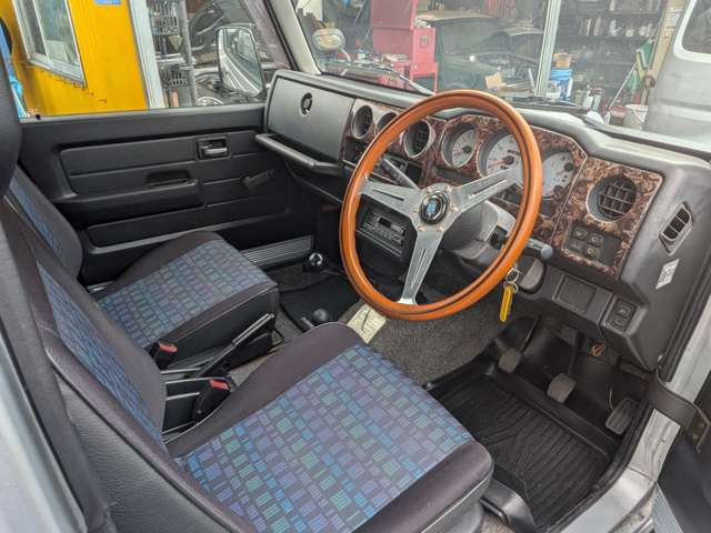 ジムニーワイルドウインド 4WD