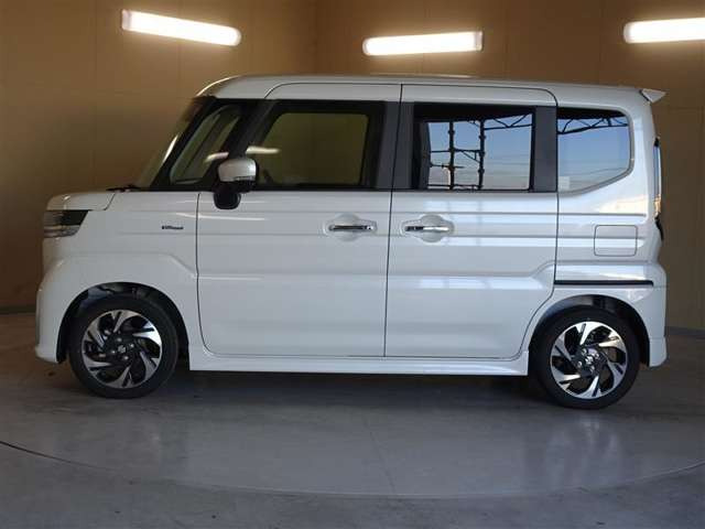 スペーシアカスタムハイブリッド(HYBRID)  XS 4WD