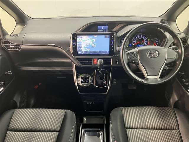 ヴォクシー2.0 ZS 煌