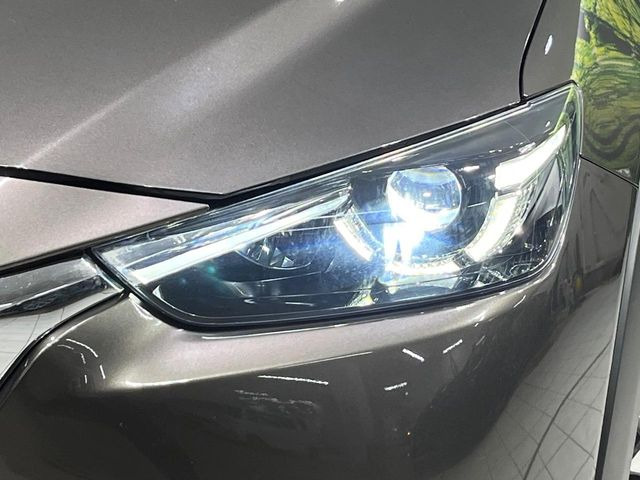 �yLED�w�b�h���C�g�z���V����ԑ��s�����ǍD�Ȏ��E���m�ۂ����S���ĉ^�]�ł��鍂�P�xLED�w�b�h���C�g�𑕔�!�_�����x�������A����d�͂��}�����Ă��܂��B