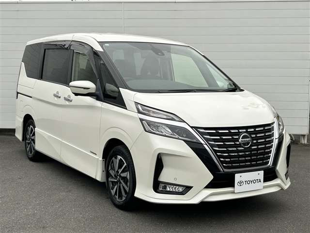 セレナ2.0 ハイウェイスターV