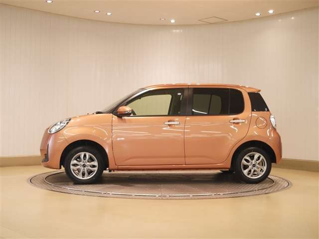 パッソ1.0 モーダ 4WD