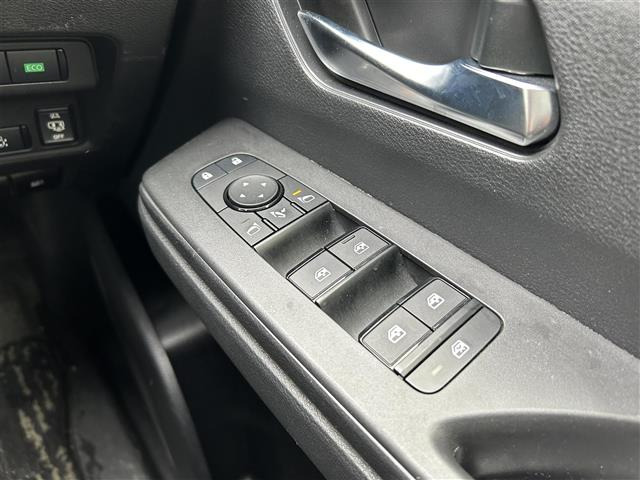 セレナ2.0 ハイウェイスターV