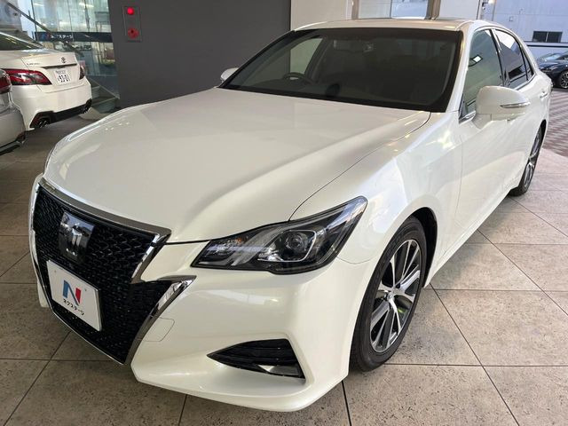 高透明度のガラス皮膜で撥水はもちろん、上質なツヤ・光沢を実現。紫外線や酸性雨から大切な愛車を保護し、色あせ・劣化を防止。「弾スプラッシュコート」、「弾プリミッサコート」からお選びいただけます。