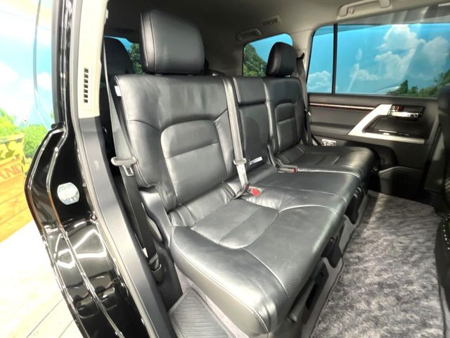 �L�X�Ƃ���2��ڃV�[�g�͋��Z���������A���S�n�����K!�F�B��Ƒ��Ƃ̂��o�����ɂ҂�����ł��B�x�r�[�V�[�g��`���C���h�V�[�g�g�p�������K�ɂ��߂�������������\���ȋ�Ԃ��m�ۂ��Ă��܂��B