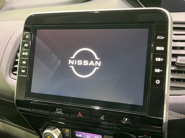 �y����9�^�i�r�z�l�C�̏����i�r�𑕔��B�I�[�f�B�I�@�\���[�����Ă���ABluetooth�ڑ�����΂������̃X�}�z��MP3�v���C���[�̉��y���Đ��\!�����̉^�]������Ɋy�����Ȃ�܂�!!