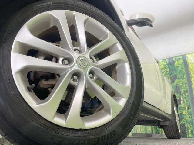 �y�����A���~�z�C�[���z�O�ςɃ}�b�`���������A���~�z�C�[���𑕒����Ă���܂��B�e��ЊO�A���~�z�C�[����A�X�^�b�h���X�^�C�����戵�����Ă���܂��B���񂲑��k����������