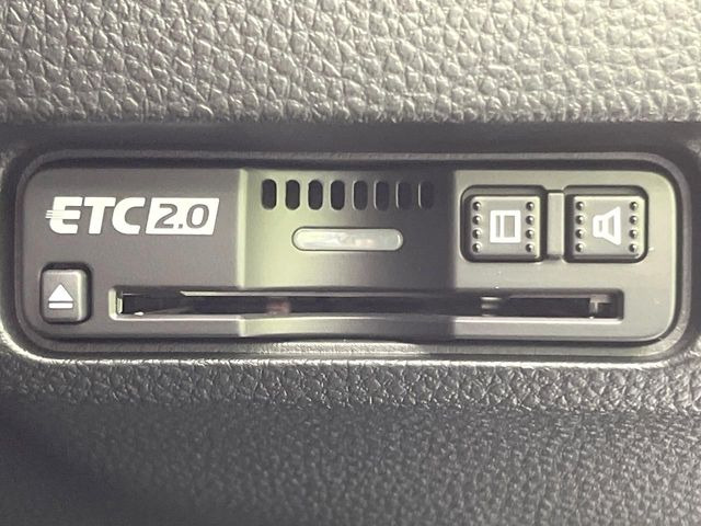 【ETC】高速道路の料金所をストレスなく通過!話題のスポットやサービスエリアに多い「スマートIC」利用時は必須のアイテムです。当店でセットアップを実施、ご納車当日からすぐにご利用いただけます!