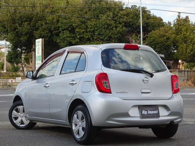 マーチ1.2 S プラムインテリア