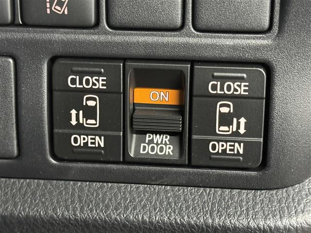 ヴォクシー2.0 ZS 煌III