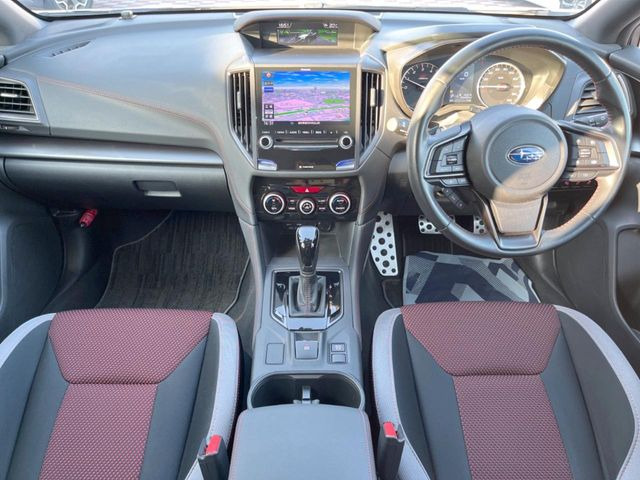 インプレッサスポーツ2.0 STI スポーツ