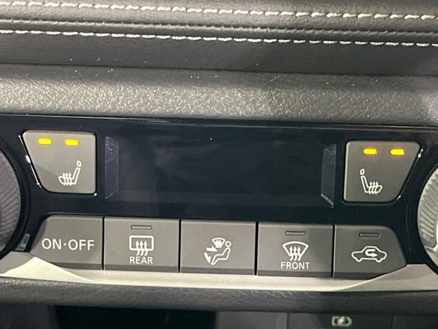 �y�V�[�g�q�[�^�[�z�������ɏd�󂷂�V�[�g�q�[�^�[!�G�A�R����葁�����܂��Ă����̂Ŋ�����̐l�����S�ł��ˁ�G�A�R���̉����͊������邩����A�Ƃ������ɂ����������߂ł��B