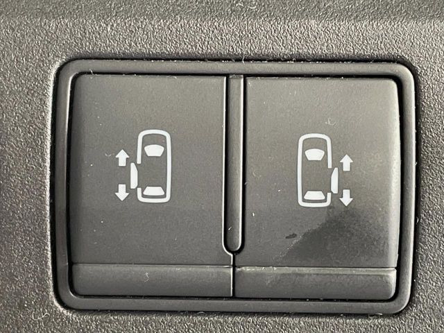 �y�����p���[�X���C�h�h�A�z�X�}�[�g�L�[��^�]�Ȃ̃X�C�b�`�Ō�ȗ����X���C�h�h�A�̊J���\���d��������͂����ăh�A���J����K�v�������A�����Ȃ��q�l�ł��ȒP�ɊJ���߂ł����K�ł���