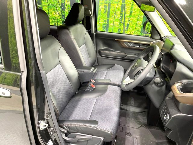 �y�n�[�t���U�[�V�[�g�z�������ƍ���S�n�𗼗������l�C�̃V�[�g���w�ʁE���ʂ̃t�@�u���b�N�f�ނ́A�ʋC���̗ǂ��⊊��ɂ����ɗD��Ă��܂��B�C���╞���ɍ��E���ꂸ���K�ɂ���肢�������܂��B