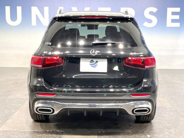 ●当店では第三者機関による車両品質鑑定を導入し、修復歴車を排除。鑑定書が発行されますので、ぱっと見ただけでは分からない箇所まで納得した上でご検討いただけます。※一部未実施の場合がございます。