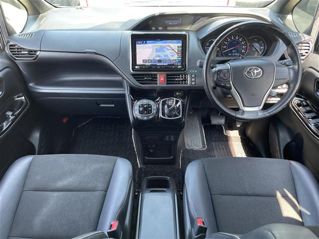 ノア1.8 ハイブリッド Si W×B III