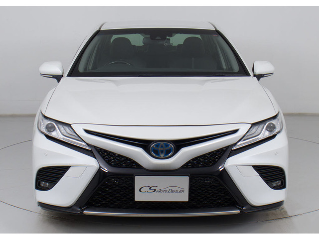 禁煙車です!室内は嫌なニオイも無く、すごく綺麗な状態です!禁煙車・・特にセダンタイプのお車では少ないですよね!!タバコのニオイが苦手なお客様必見です!快適にご乗車頂けます!!