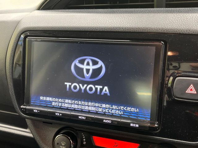 ヴィッツ1.5 ハイブリッド F