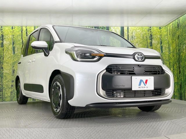 弊社では、全車『修復歴なし』のお車のみ取り扱っております。専任バイヤーによる厳選した仕入れの後、入庫後の車両チェックを行い、ネクステージが認定した高品質な中古車をご提供しております。