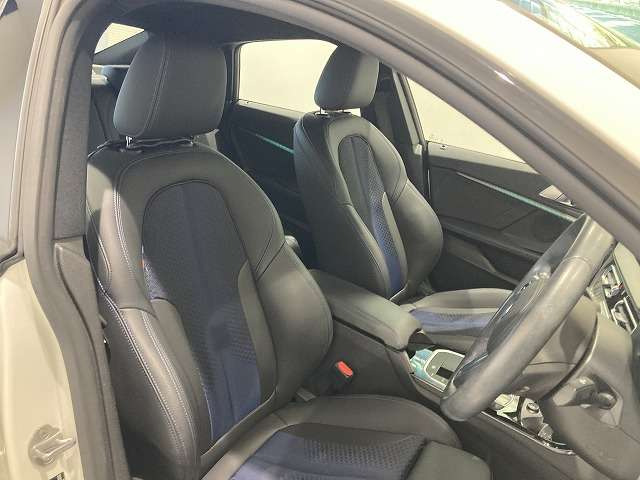 2シリーズグランクーペ218i Mスポーツ