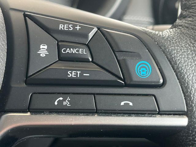 �y�v���p�C���b�g�z�������H�ł̒��������s���y��!!�a�؎��Ə��񑖍s�̃V�[���ŁA�A�N�Z���E�u���[�L�E�X�e�A�����O�������Ő��䂵�A�������^�]�̕��S���y�����Ă���܂���