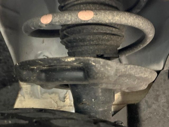 ����肪���ꂢ�Ȃ����ɁA�h�K���H�̎{�H���I�X�X���B�~��n��͂������A���ݕ��ɂ��Z���̕���A��Ń}�����E�E�B���^�[�X�|�[�c���������ɂ��D�]���������Ă���܂��B