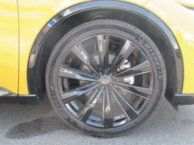 クラウンスポーツ2.5 Z E-Four 4WD