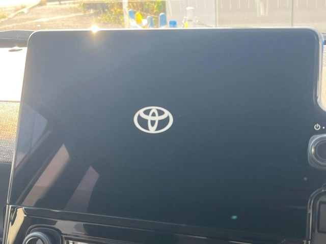 �y10.5�C���`�i�r�z�������ƃC���p�N�g�̂�����ʃi�r�𑕔��B�e��I�[�f�B�I����͂������A�X�}�z�A�g���ł��闘�֐��̍����i�r�ł���