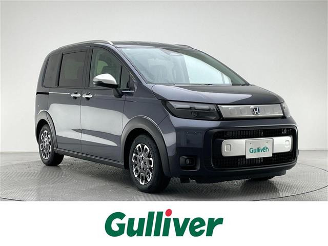 フリード1.5 e:HEV クロスター