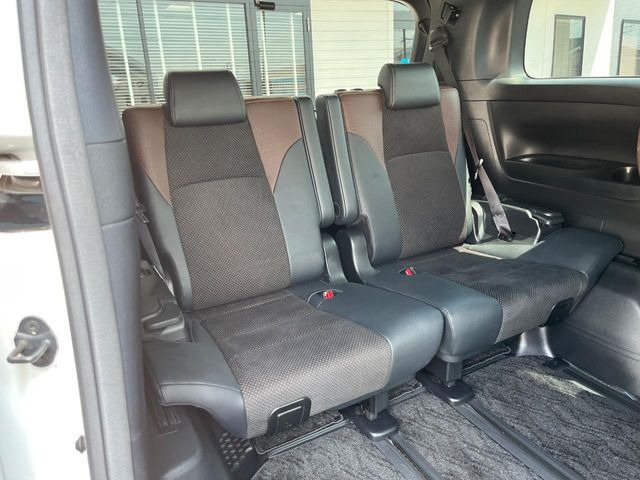 3��ڃV�[�g�͂�������ԗǍD����l�ł��������ƍ����Ē����܂��̂ŁA��l���ł̂��o���������N���N�ł��􂲉Ƒ��ŁA�C�̒m�ꂽ���ԂŁA�h���C�u�ɍs���̂��y���݂ł��ˁ�