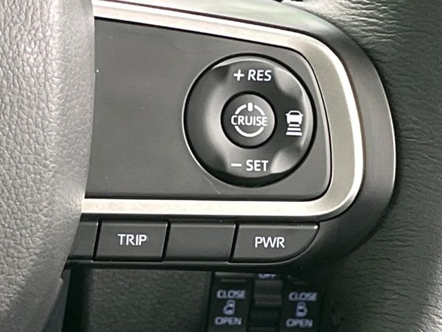 �y�A�_�v�e�B�u�N���[�Y�R���g���[���z�������H�ł̒��������s���y��!!�����ő��x��ۂN���[�Y�R���g���[�����A�Փˌy���V�X�e���ƘA�g���A�O���̎ԗ������m���ĎԊԂ�ۂ悤�ɑ��x���߂��Ă���܂�!!