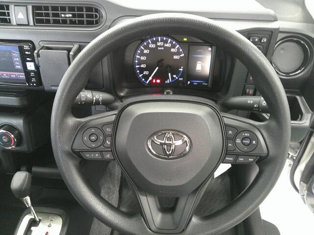 ステアリングも綺麗な状態となっております♪