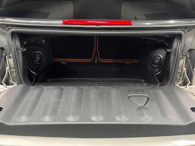 ���g�����N���[��:����L������e�X�y�[�X!���ꂾ���̍L��������΂��������⃌�W���[�Ȃǂɂ��œK�ł�!�g�p�������Ȃ����ꂢ�ȏ�Ԃ��ێ����Ă���܂��B