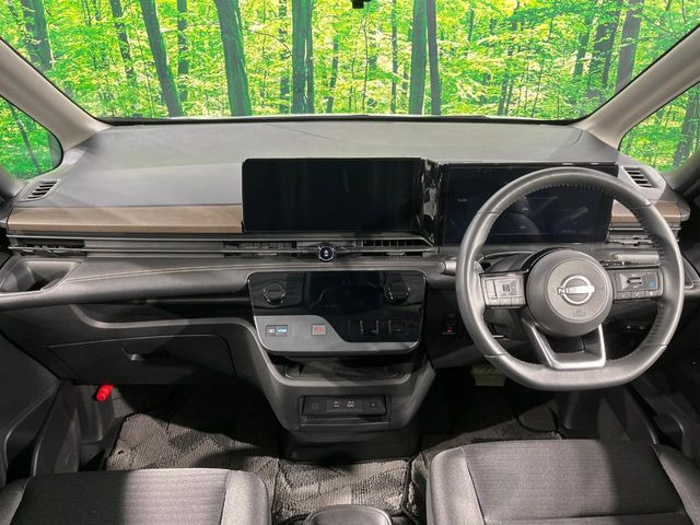 セレナ1.4 e-POWER ハイウェイスターV