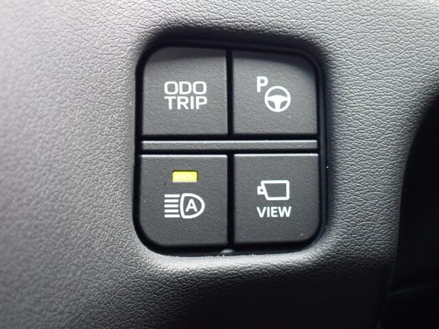 �Ό��Ԃ̃w�b�h�����v�ȂǑO���̖��邳�����m���A�n�C�r�[���ƃ��[�r�[��������킸��킹�邱�ƂȂ������Ő؂�ւ��܂��B��s�Ԃ�Ό��ԂȂǂ����Ȃ����ɂ̓n�C�r�[���֐؂�ւ��A�����܂Ō��ʂ����m�ۂ����S������