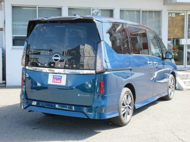 セレナ1.4 e-POWER ルキシオン