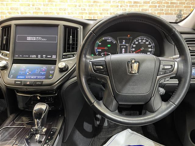 クラウンアスリートハイブリッド 2.5 G Four 4WD