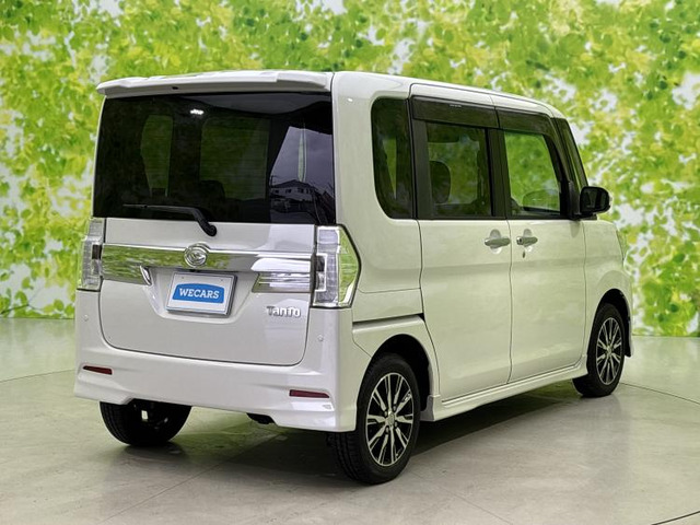 タントカスタムX トップエディション SAII 4WD