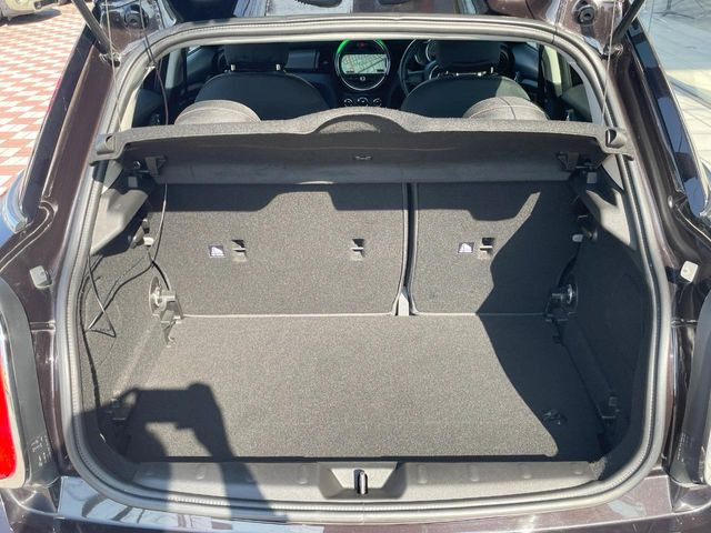 ���g�����N���[��:����L������e�X�y�[�X!���ꂾ���̍L��������΂��������⃌�W���[�Ȃǂɂ��œK�ł�!�g�p�������Ȃ����ꂢ�ȏ�Ԃ��ێ����Ă���܂��B