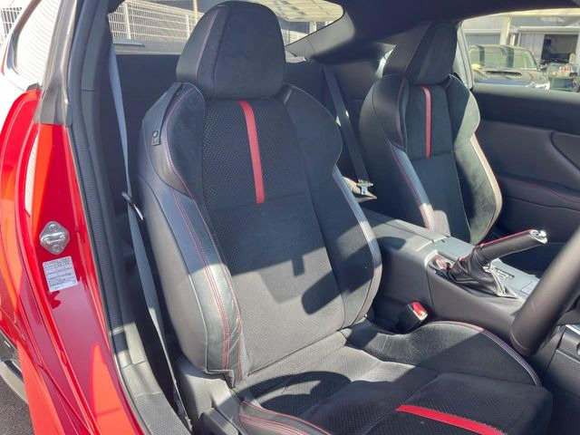 �y��p�X�|�[�c�V�[�g�z�z�[���h���ɗD��A�J�[�u���̑̂������}�����Ă���܂��B�܂��A�̂Ƀt�B�b�g���邩�獘��w�������ɂ����A�����O�h���C�u�⍂�����s�ł����K�ɂ��߂������������܂���