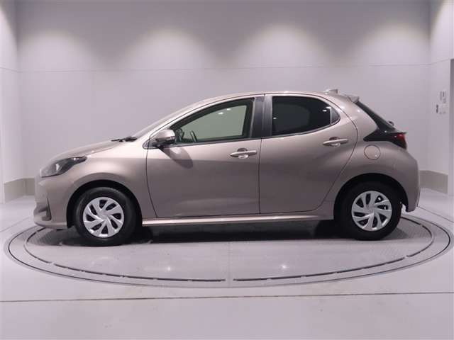 ヤリス1.5 ハイブリッド X