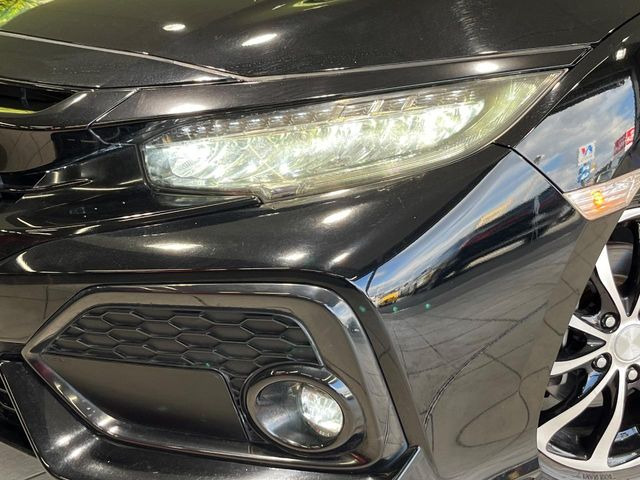 �yLED�w�b�h���C�g�z���V����ԑ��s�����ǍD6�Ȏ��E���m�ۂ����S���ĉ^�]�ł��鍂�P�xLED�w�b�h���C�g�𑕔�!�_�����x�������A����d�͂��}�����Ă��܂��B