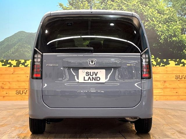 安心の最長10年・走行無制限保証(有償)をご用意。保証内容も充実はもちろん、無料点検&オイル交換や、年中無休の全国・24時間ロードサービスも付帯されておりますのでご安心下さい。