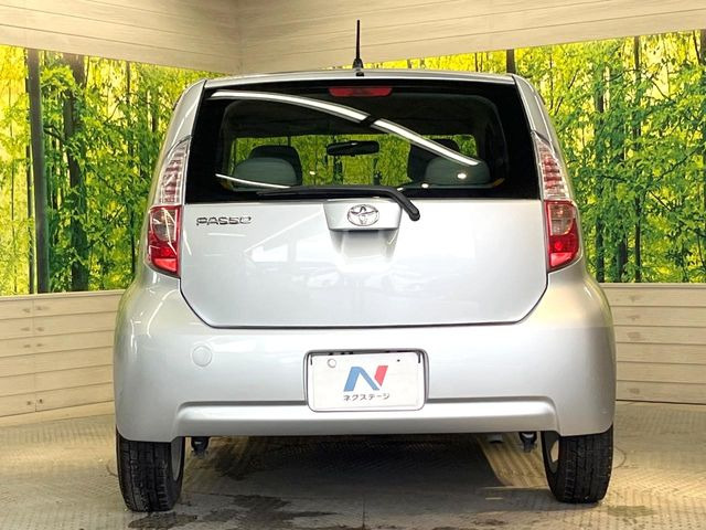 安心の最長10年・走行無制限保証(有償)をご用意。保証内容も充実はもちろん、無料点検&オイル交換や、年中無休の全国・24時間ロードサービスも付帯されておりますのでご安心下さい。